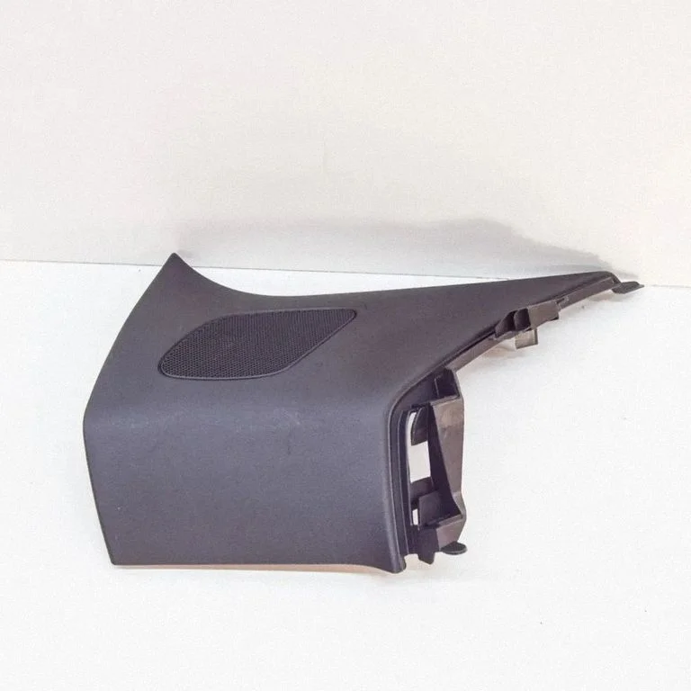 (C) pillar trim 8U0867246