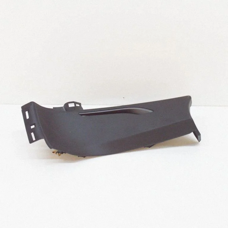 (C) pillar trim 102473000C