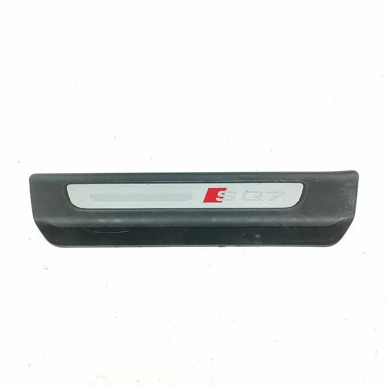 Rear sill trim cover 4M0853375C