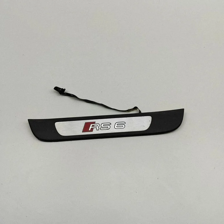 Rear sill trim cover 4G0947423F