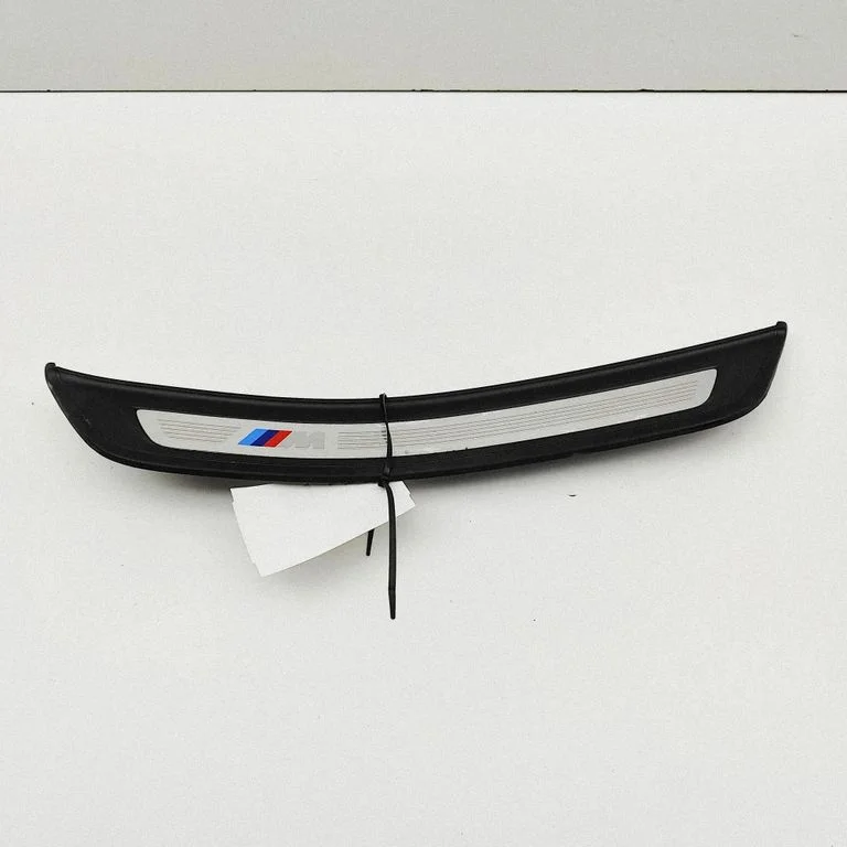 Rear sill trim cover 9447021