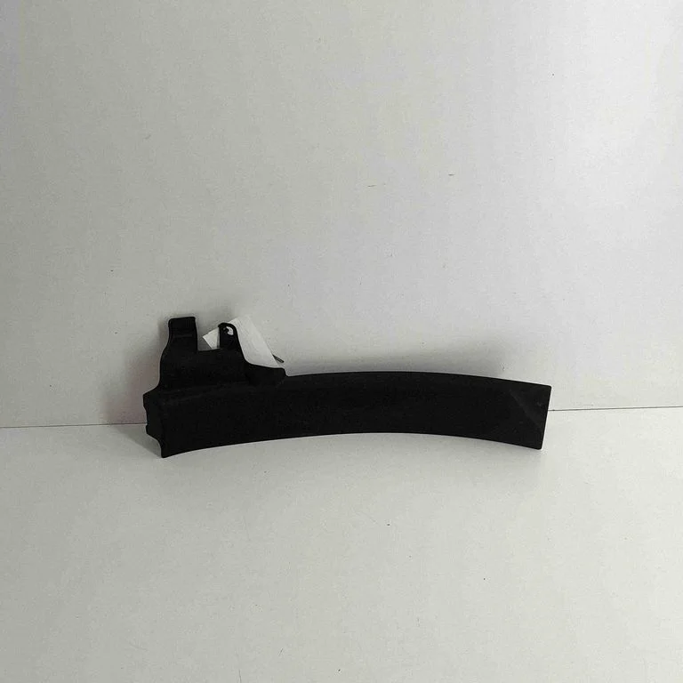Rear sill trim cover 7475710