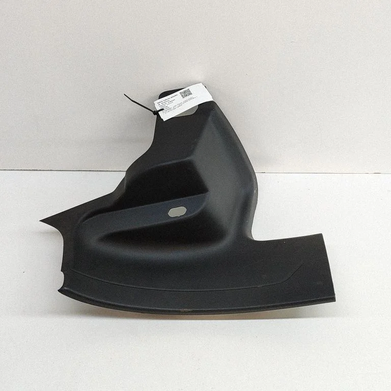 Rear sill trim cover HK8313244BF