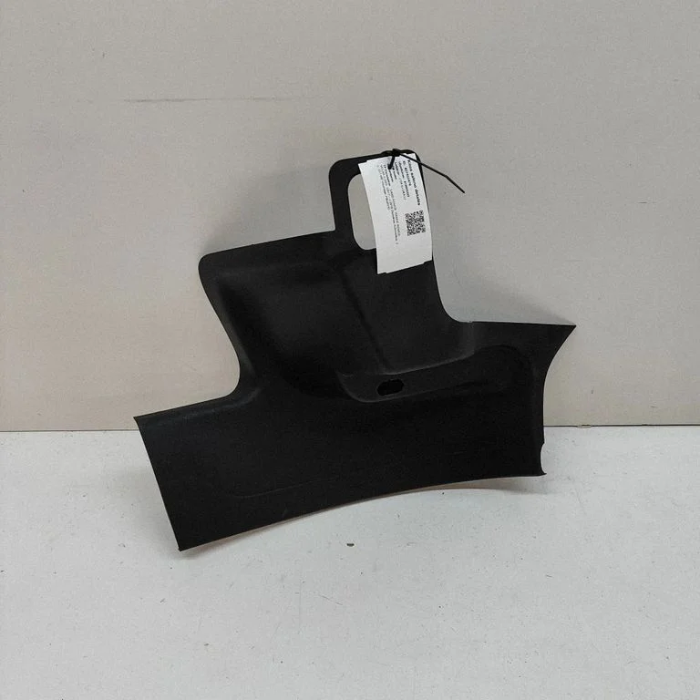 Rear sill trim cover HK8313245B