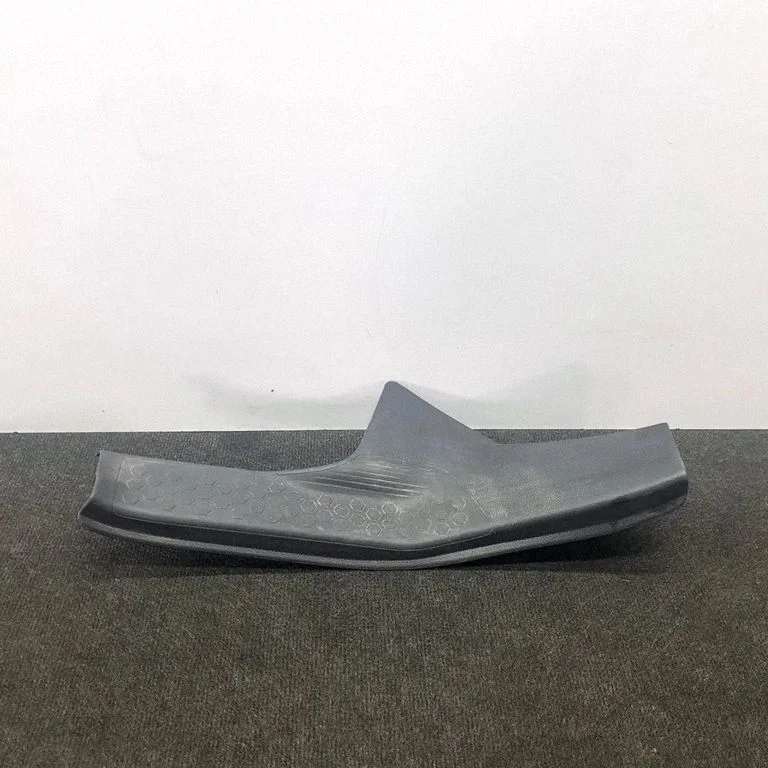 Rear sill trim cover 94061SG010