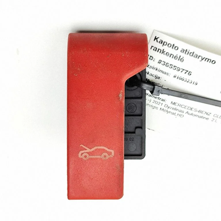 Rączka otwierania maski A1778808902