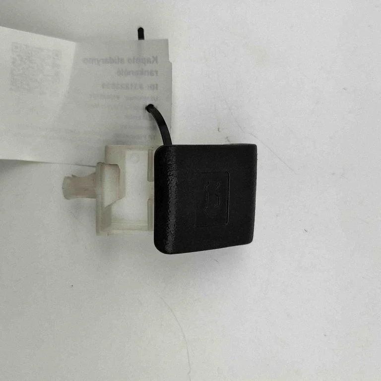 Motora pārsega atvēršanas rokturis 5561120070