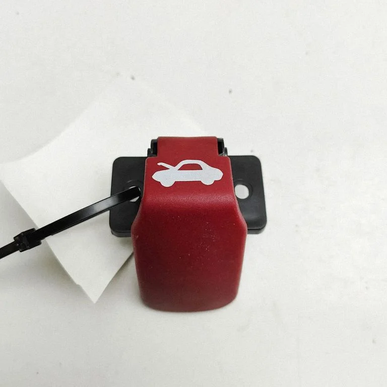 Mootorikapoti avamiskäepide 67003800 – Ferrari California F149 (2008-2014)