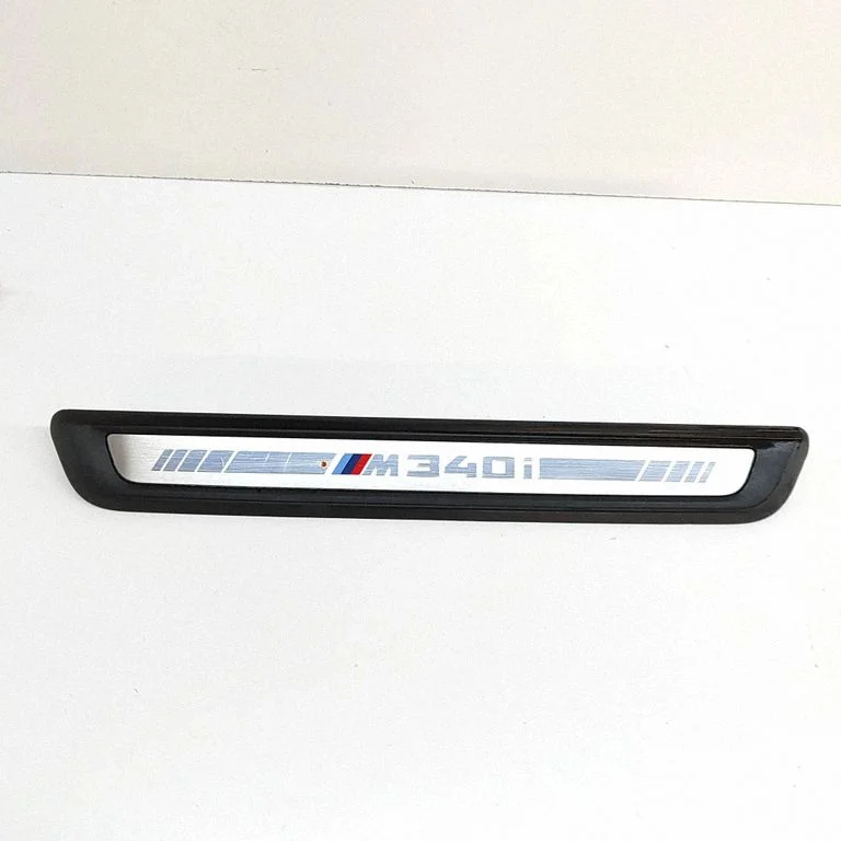 Front sill trim cover 8079724