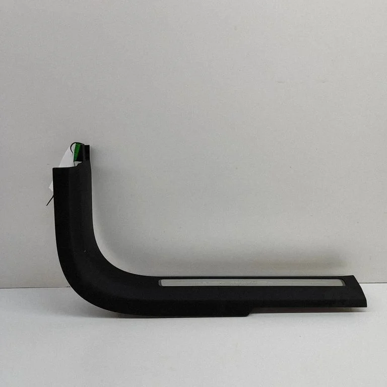 Front sill trim cover 32288708