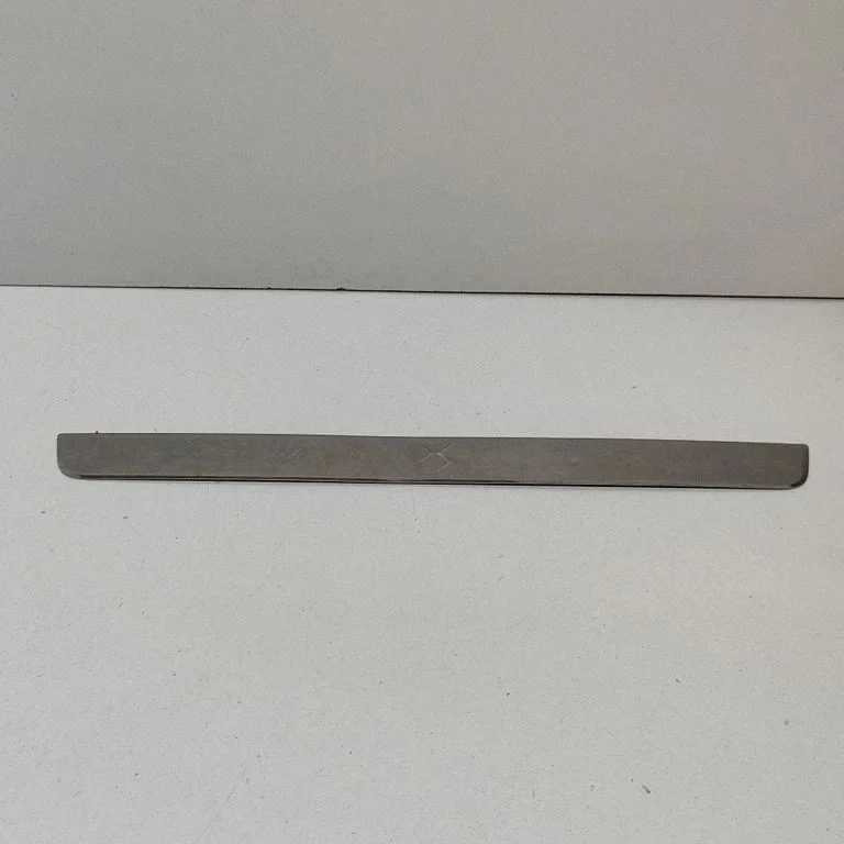 Priekšējā sliekšņa apdare (iekšējā) 98224960VV