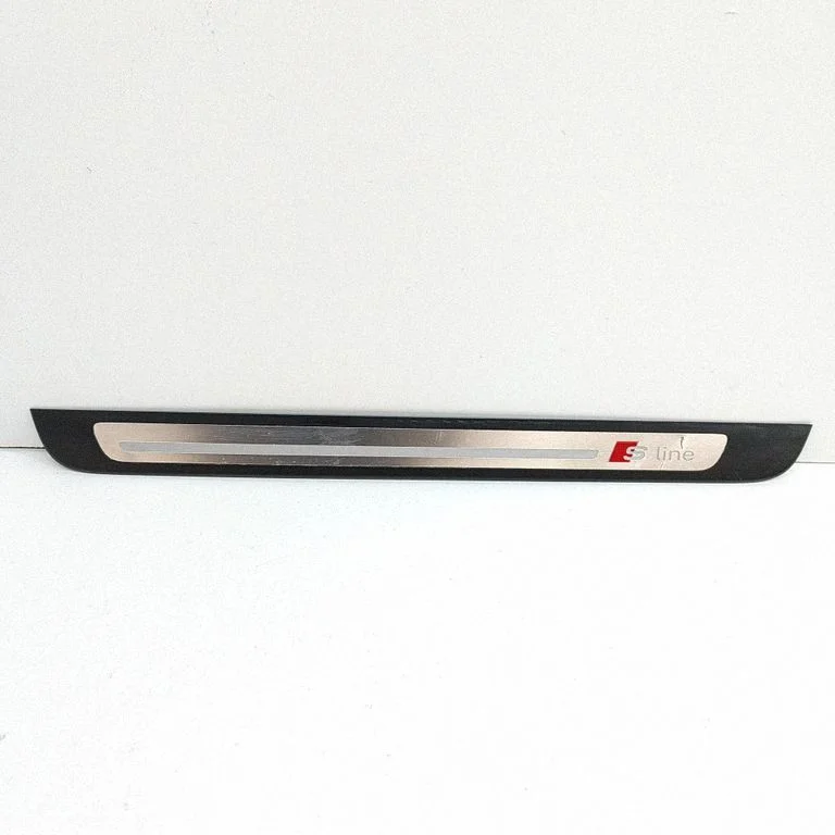 Priekšējā sliekšņa apdare (iekšējā) 4G0853373B