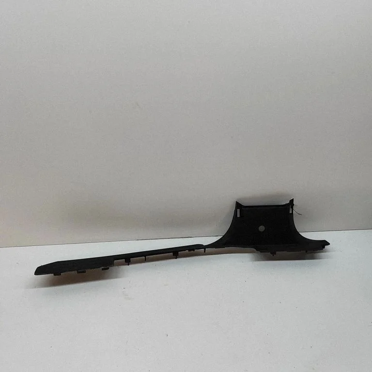 Esilävise kate (sisemine) – Volkswagen Amarok (2010-2020)