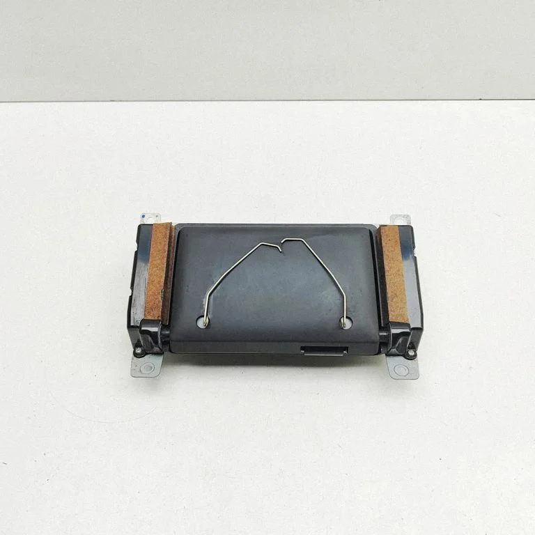 Ekran / wyświetlacz 8G4310E889AA