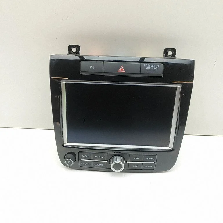Screen/display/small screen – Volkswagen Touareg II (2010-2018)