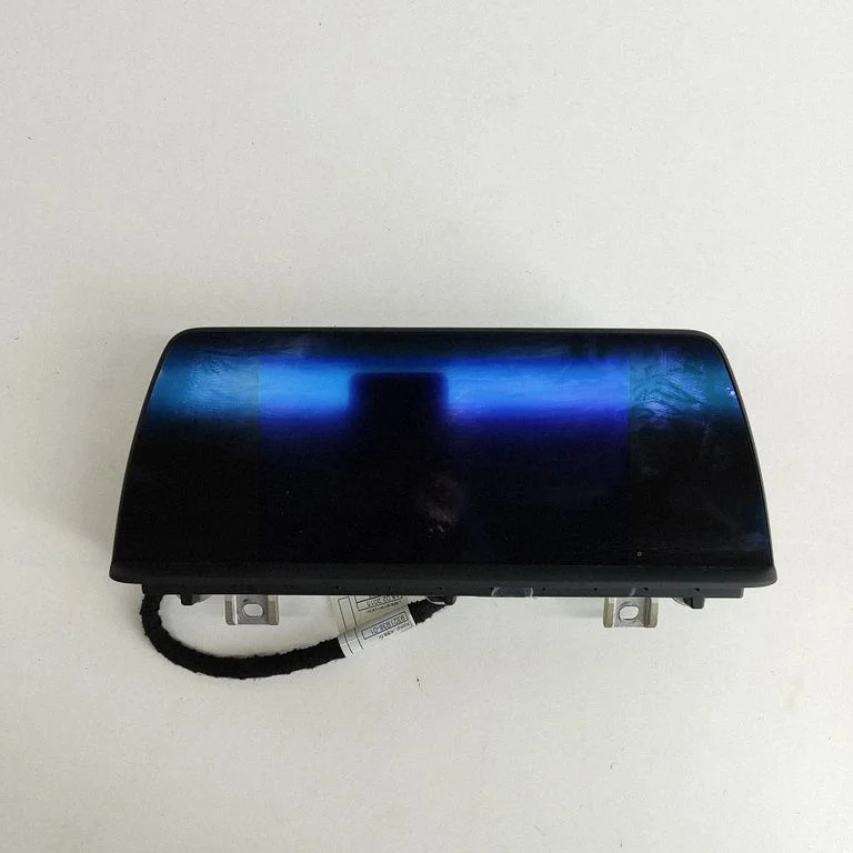 Screen/display/small screen – BMW 3 Series F30 F35 F31 (2012-2018)