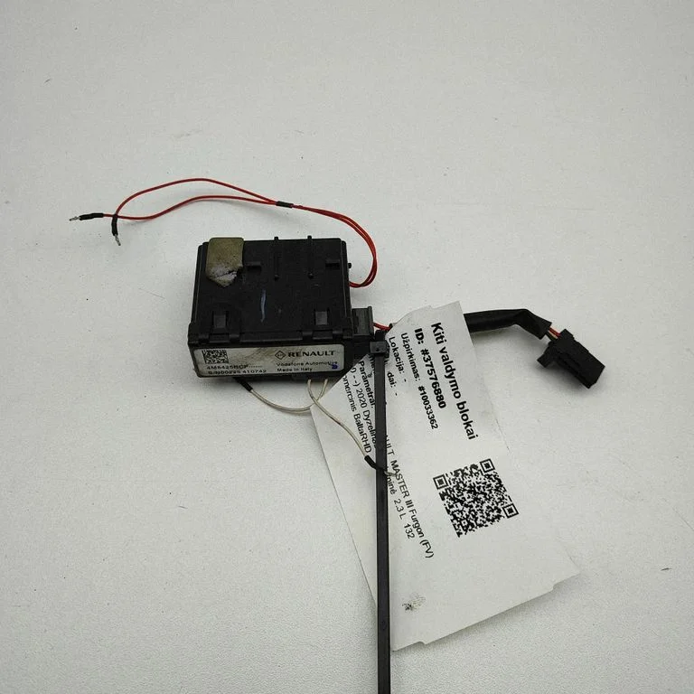 Muud seadmed 4M5425RCF – Renault Master III (2010-2024)