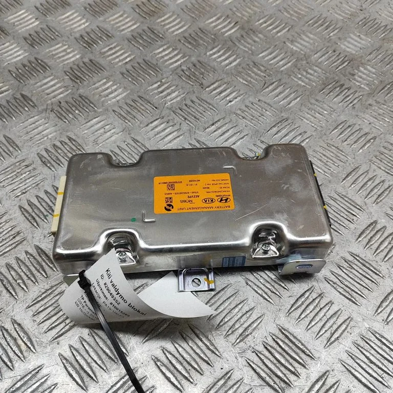 Citi instrumenti G7375A0652