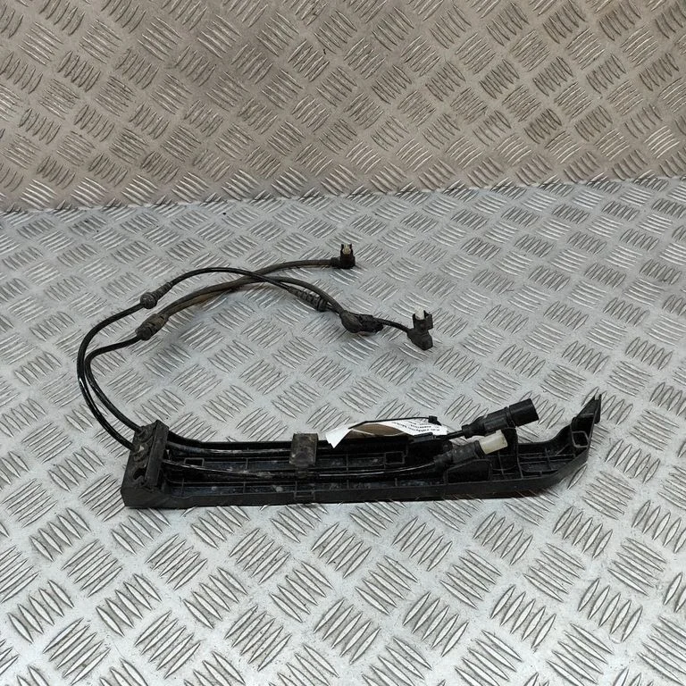 Other devices A1675400742