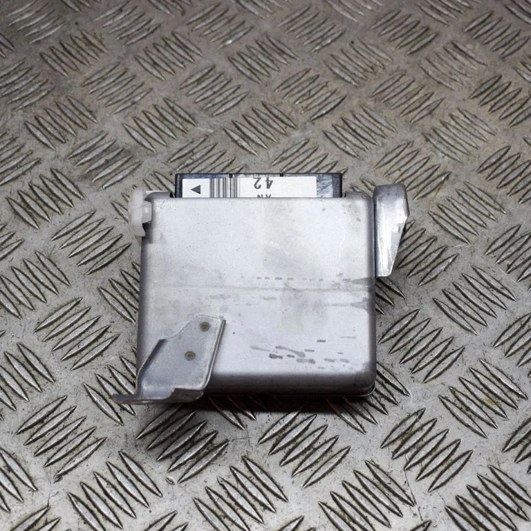 Other devices – Lexus GS 300 350 430 450H (2005-2012)