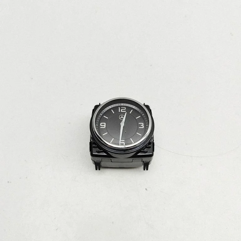 Zegar A2138272000