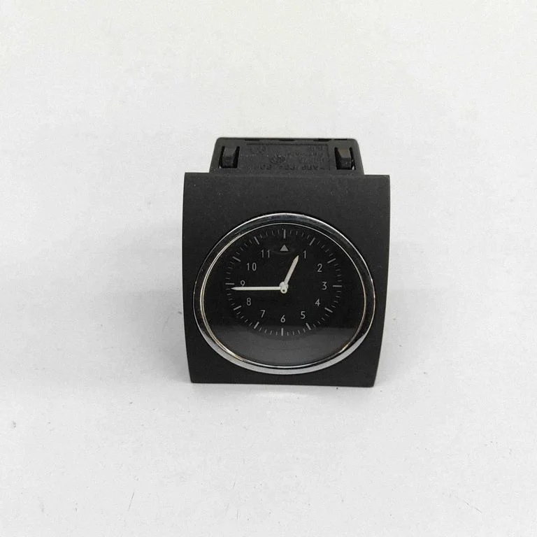 Clock – Volkswagen Phaeton (2002-2016)