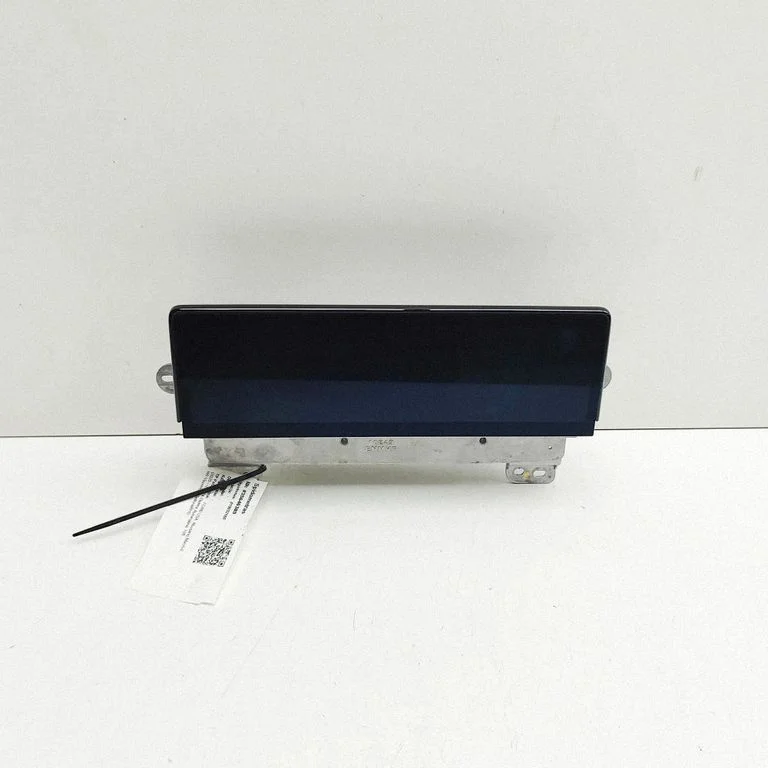 Spidometrs (instrumentu panelis) LJ8T10849NT