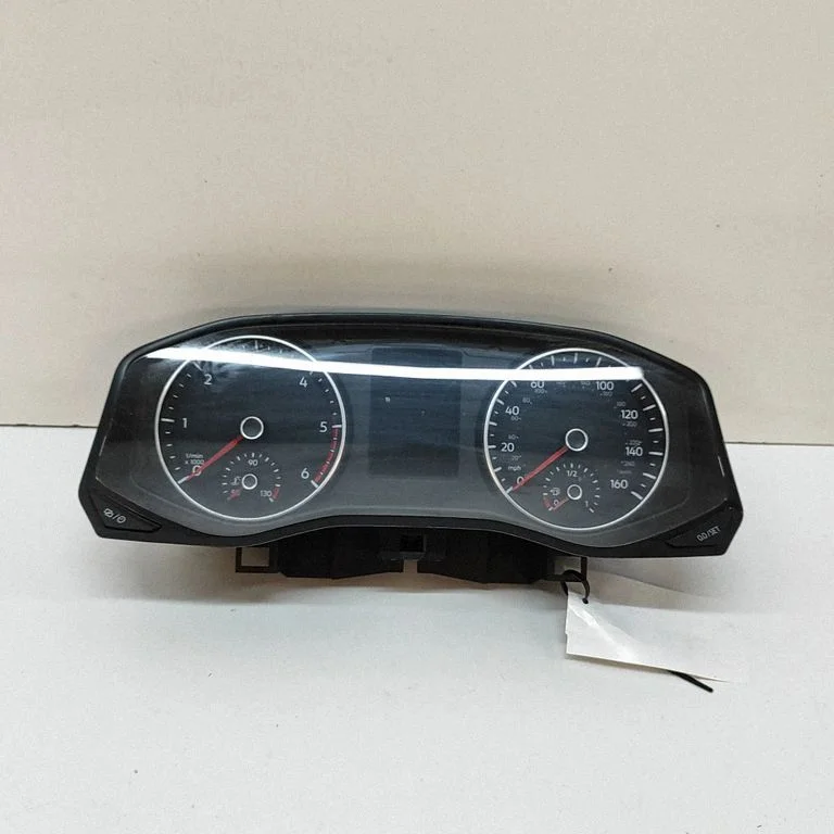 Speedometer (instrument cluster) – Volkswagen Amarok (2010-2020)