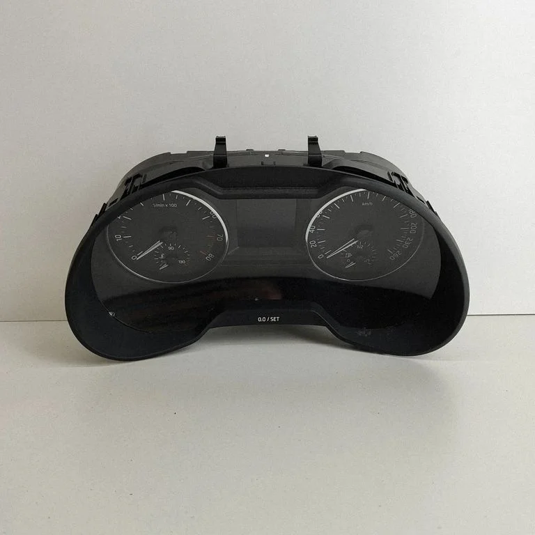 Speedometer (instrument cluster) – Skoda Octavia Mk3 (5E) (2013-2019)