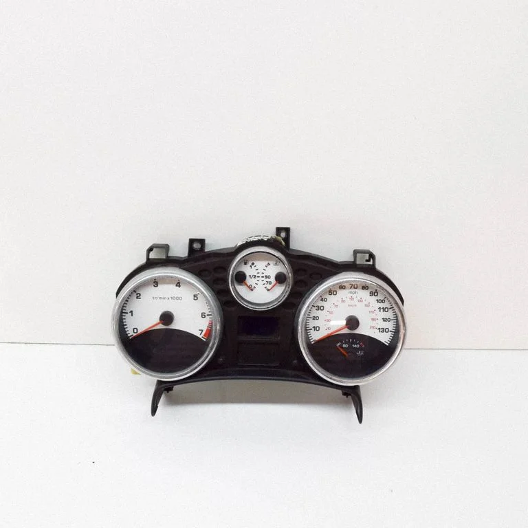 Speedometer (instrument cluster) A2C53190335