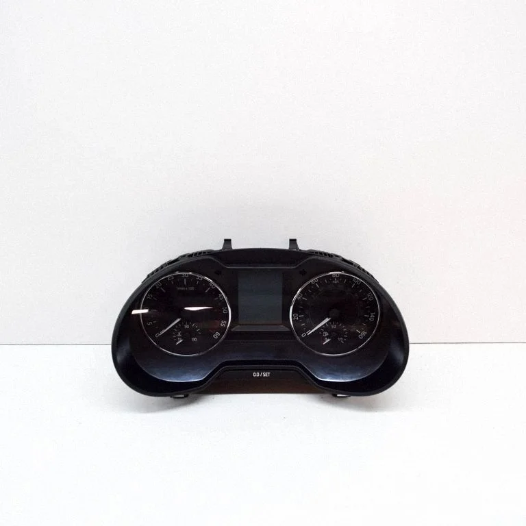 Speedometer (instrument cluster) 5E0920981B