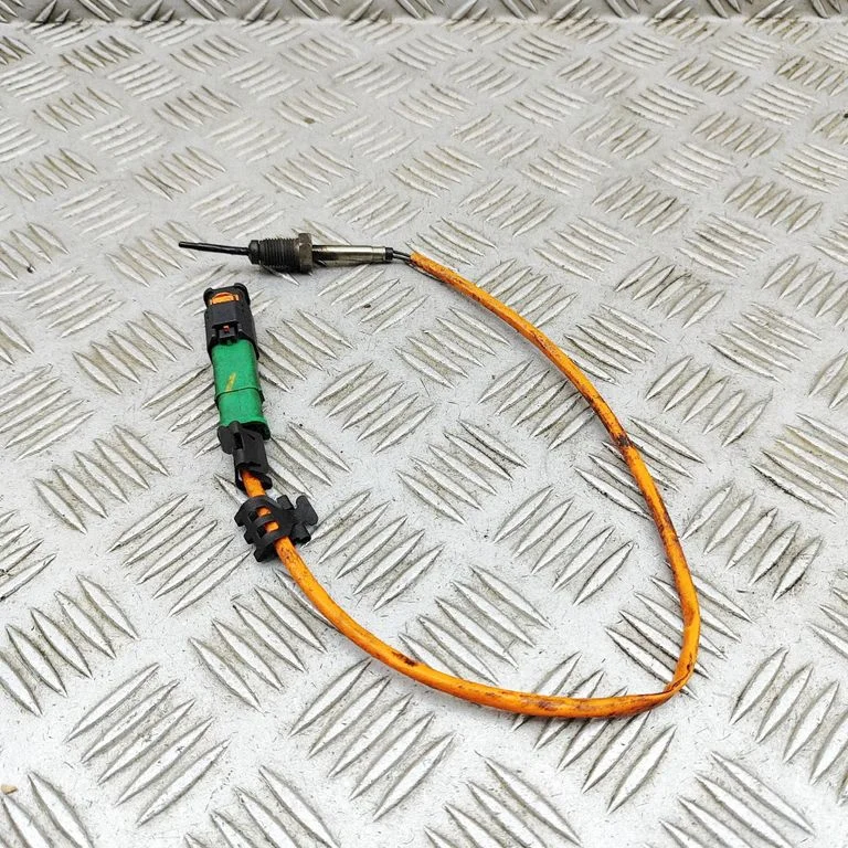 Õli temperatuuri andur HK8312B591EA