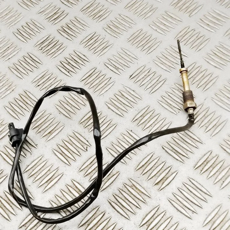 Oil temperature sensor – BMW 2 Series F44 (2019-2024)