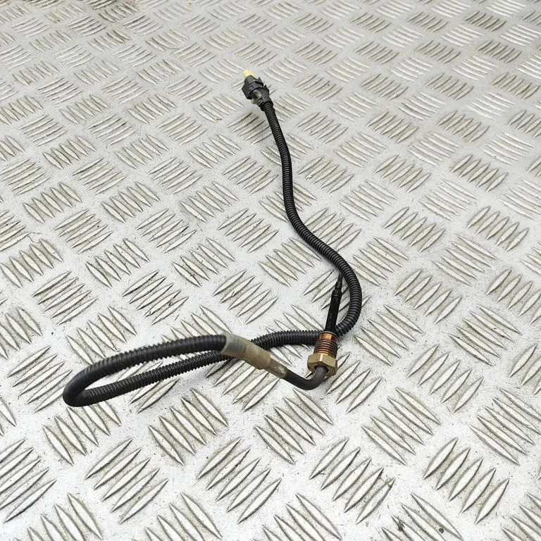 Oil temperature sensor A0009059704