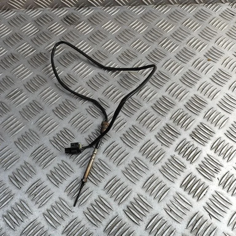Oil temperature sensor – BMW X2 F39 (2018-2023)