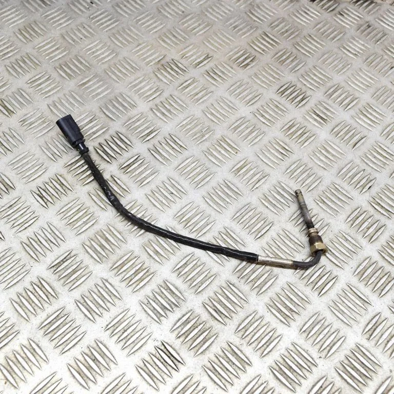 Oil temperature sensor 4H0906088A