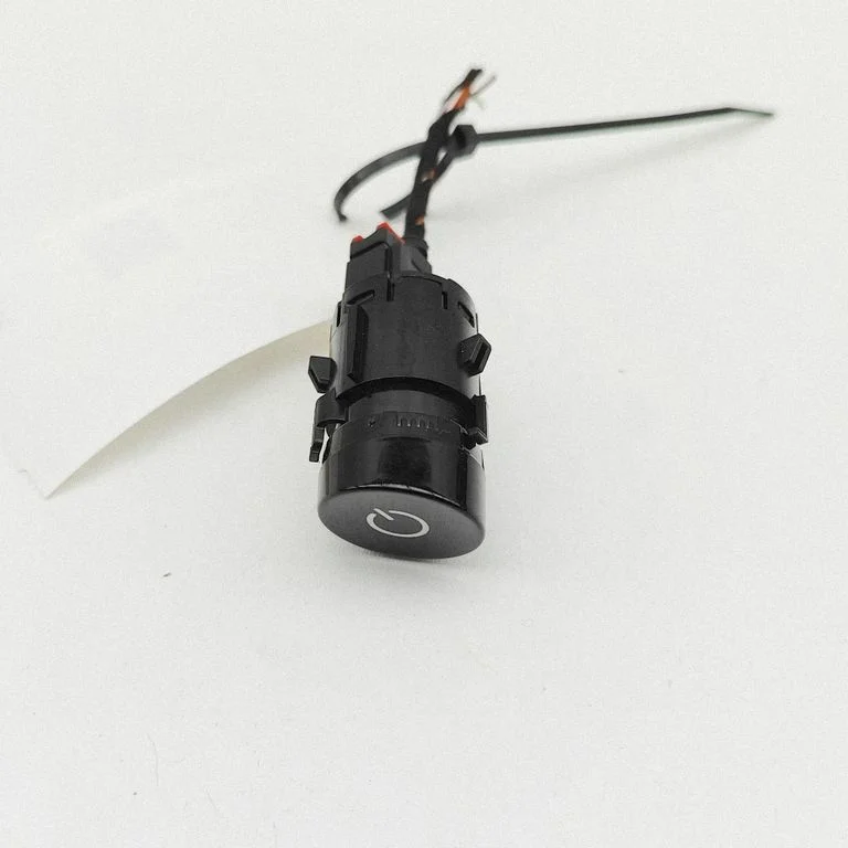 Engine start stop button switch 95C905865A