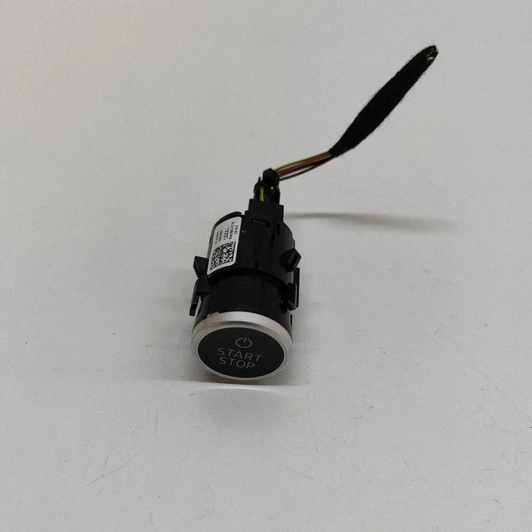 Mootori start-stopp-nupp 83A905217B – Audi RS Q8 (2019-)