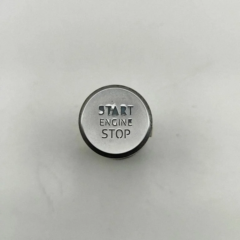 Engine start stop button switch 8W2905217F