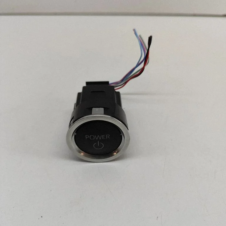 Mootori start-stopp-nupp – Toyota Yaris Cross (2020-)