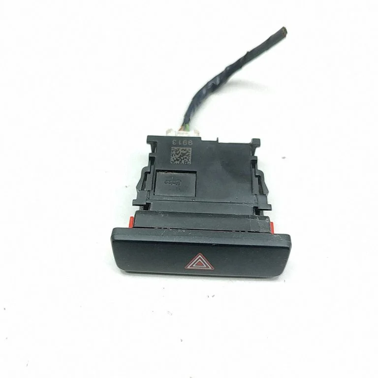 Hazard light switch 8983945212
