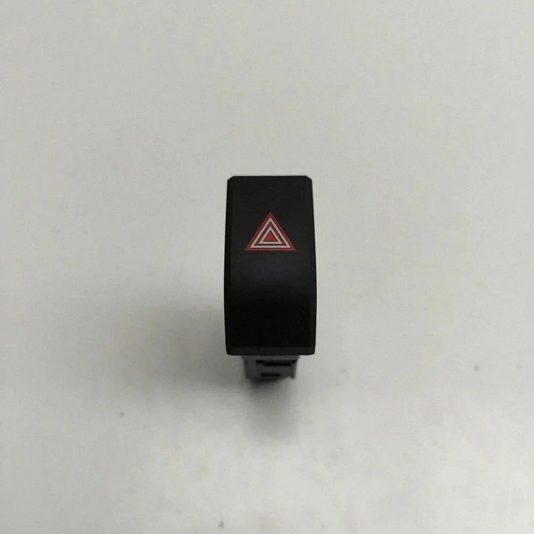Avārijas gaismu slēdzis 8433247070