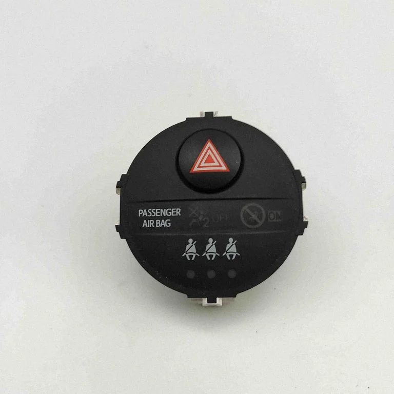 Hazard light switch – Toyota Yaris (2012-2014)