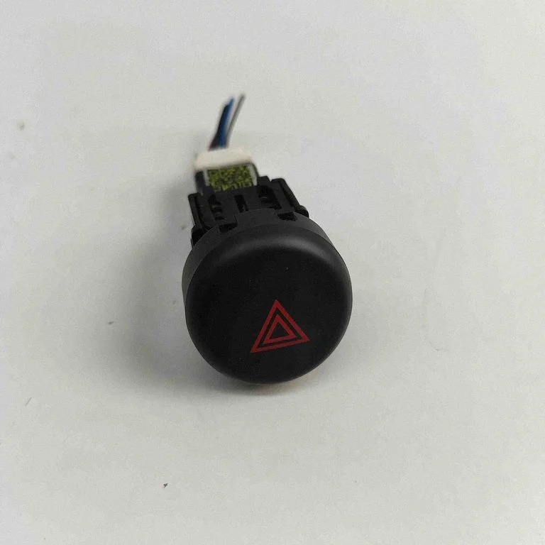 Ohutulede lüliti – Nissan Juke I F15 (2010-2018)