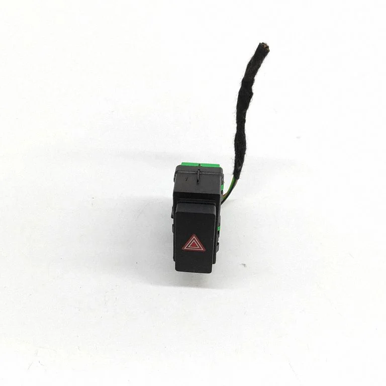 Hazard light switch HY3211K656AA