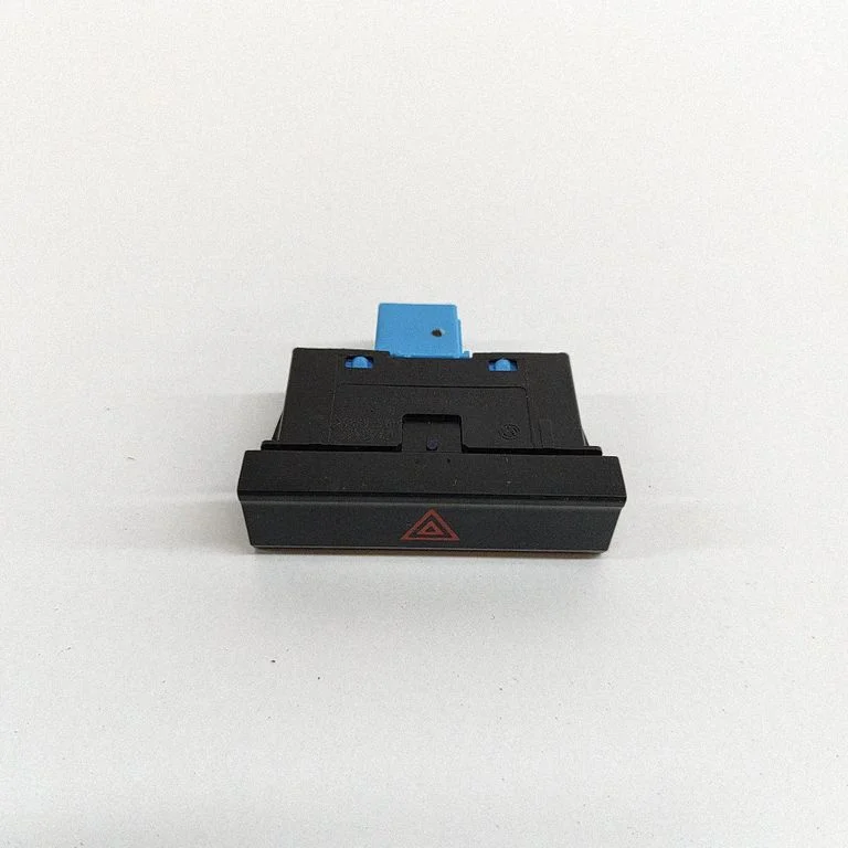 Hazard light switch – Volkswagen T-Roc (2017-2025)