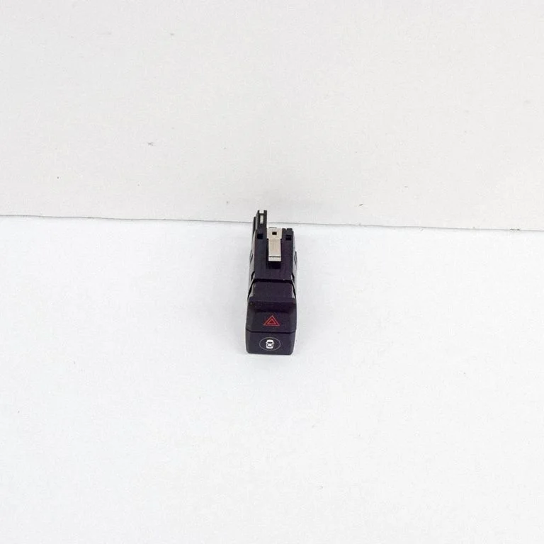 Avārijas gaismu slēdzis 9423272