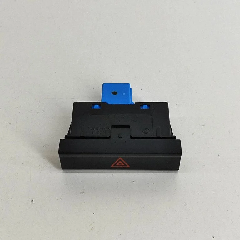 Hazard light switch – Volkswagen T-Roc (2017-2025)
