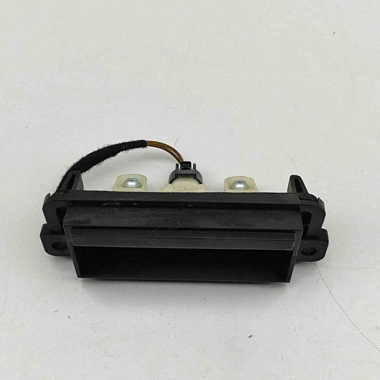Tailgate/boot open switch button A2217500893
