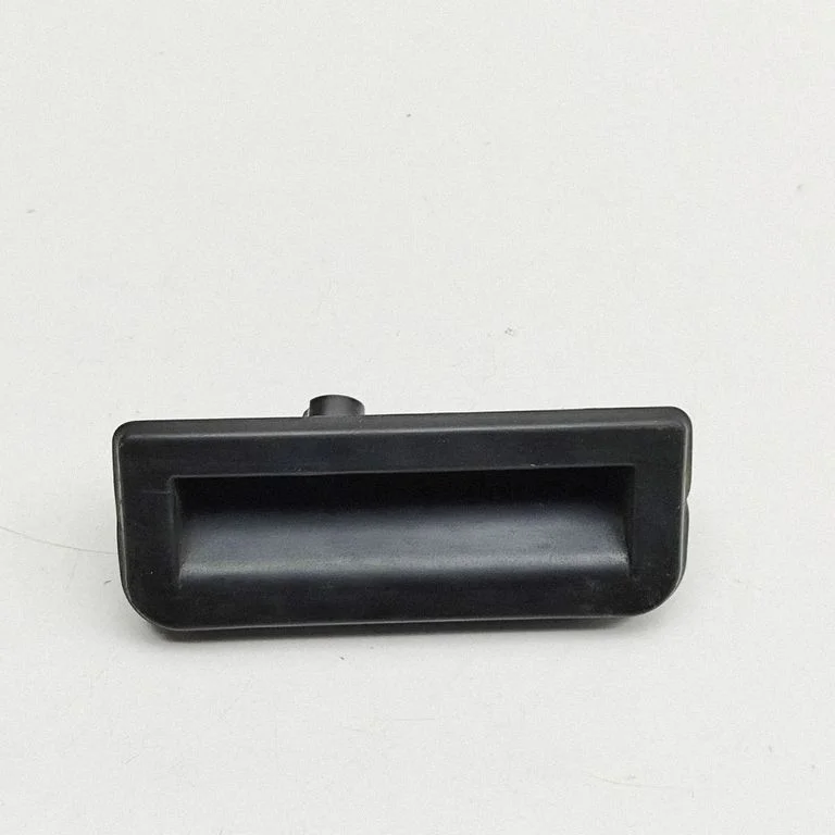 Bagāžnieka vāka aizvēršanas slēdzis 6V0827566